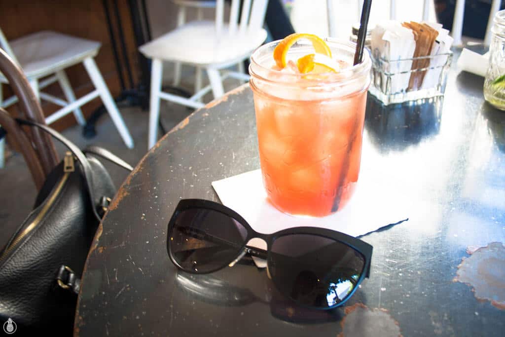 Brunch review in Tel Aviv - NOLA american bakery || בית קפה- קונדטוריה אמריקאי האמצע תל אביב - ביקורת בראנץ׳ ב NOLA american bakery