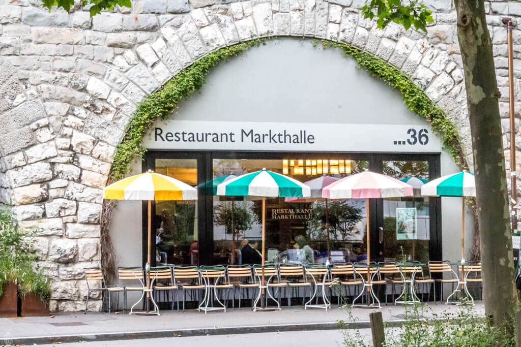 Restaurant Markthalle - Where To Eat In Zurich - The best places to eat to enjoy sweet and savory food in Zurich, Switzerland | Travel the world | Travel destinations | To see the full article click on the photo