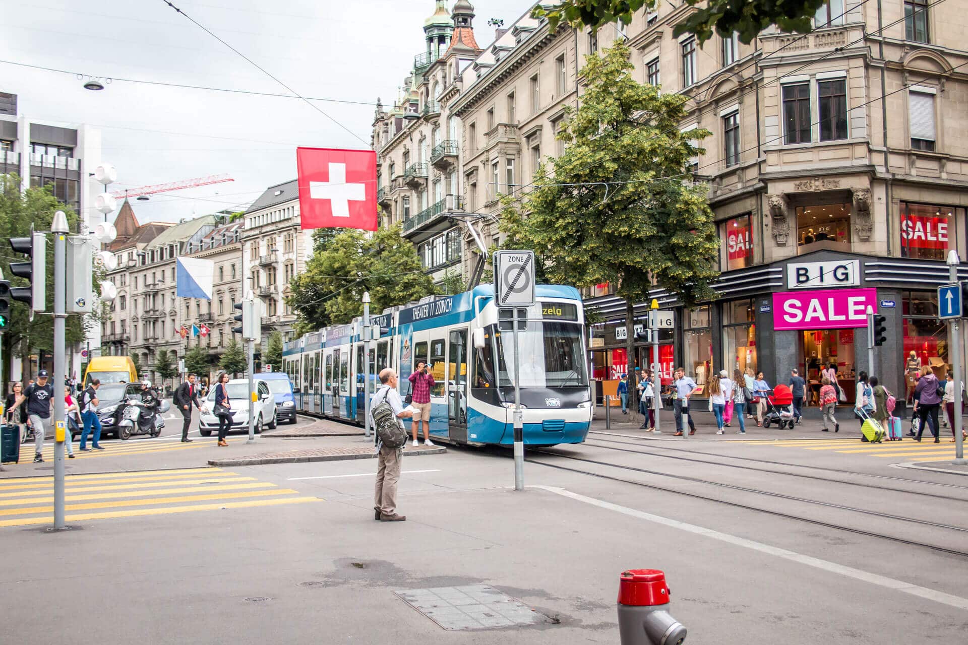 Switzerland : 6 Things You Must Do When in Zurich - Hedonistit