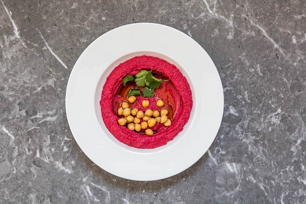beet hummus dip