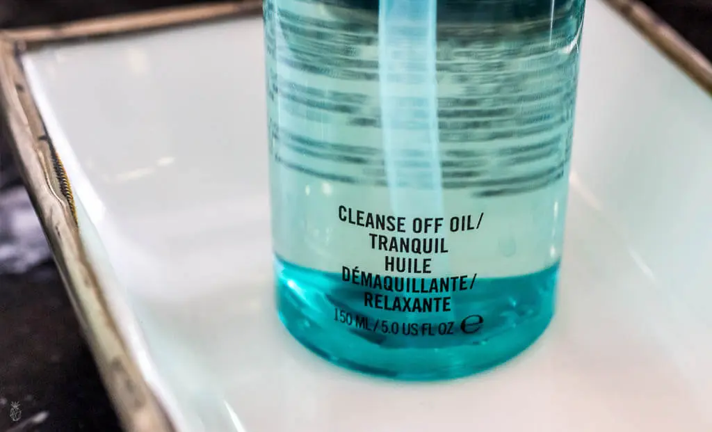 CLEANSING OIL