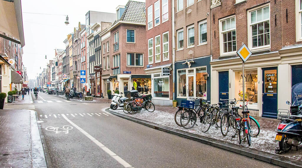 tips for things to do in amsterdam travel - Hedonistit.com