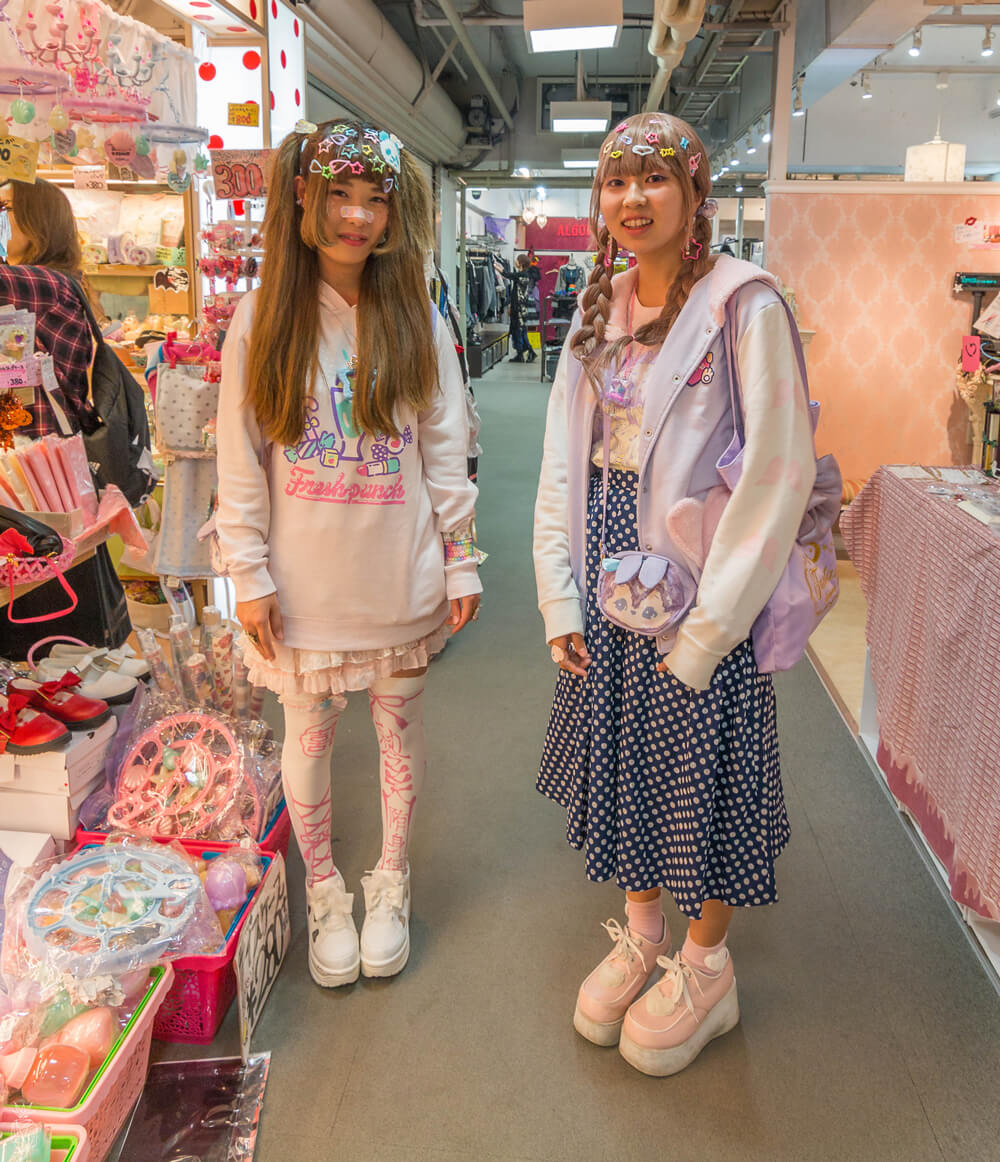 20 Photos to Inspire You to Visit Tokyo Japan | Harajuku girls