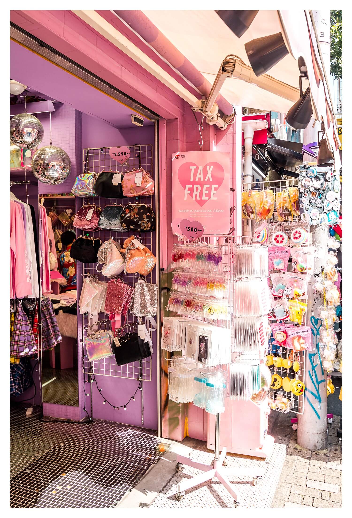 The Complete Guide To Harajuku - Tokyo's Cute, Cool Crazy Fashion - Hedonisitit
