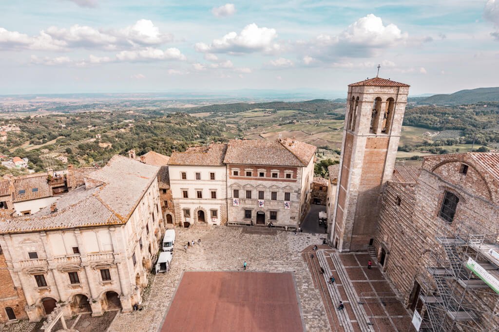 Montepulciano || A Guide For Planning A Trip To Tuscany, Italy - Things to do, including food & restaurants tips, wineries, and road trip tips