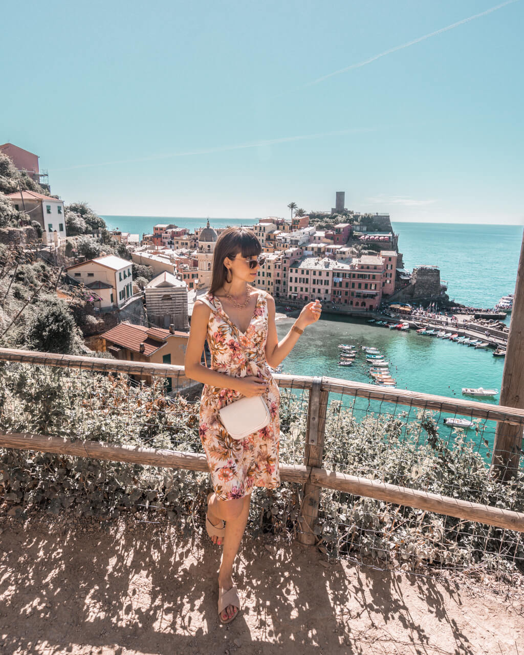 Things to do in Cinque Terre + where to stay and food tips {Photography guide}