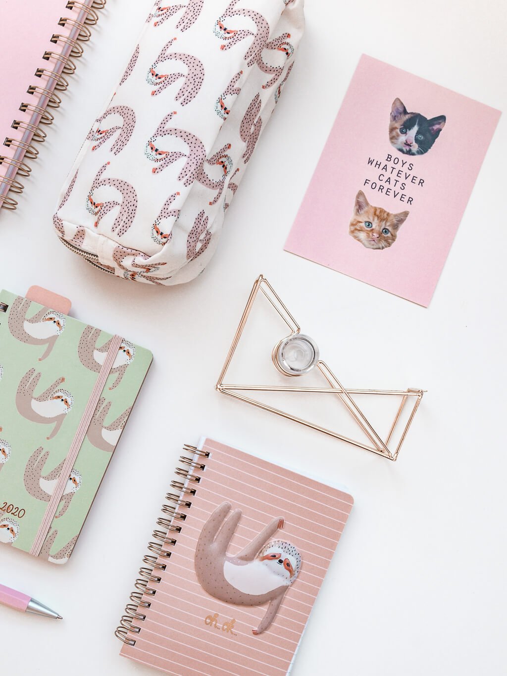 הגרלה על מוצרי נייר ואקקססוריז מהממים למשרד - הדוניסטית